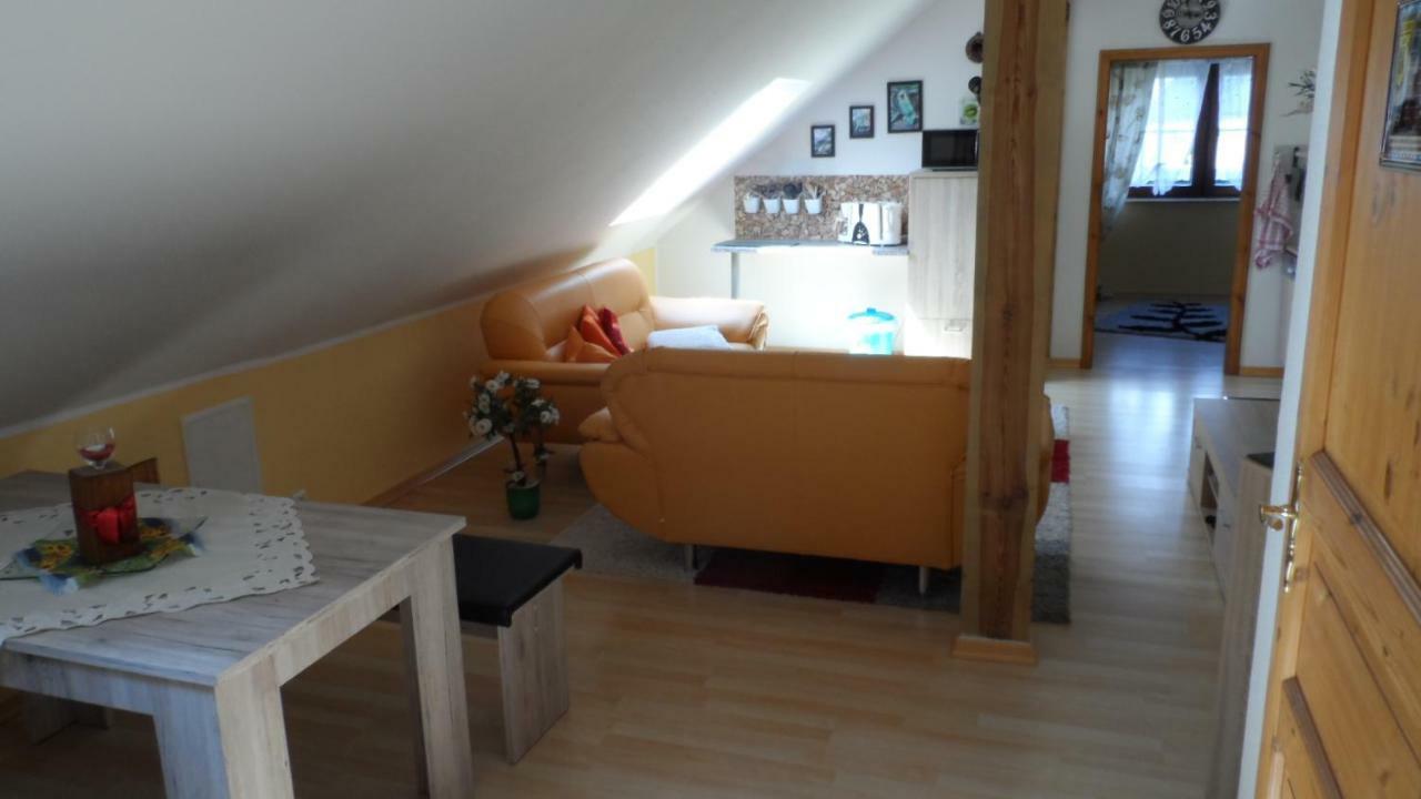 Ferienwohnung Am Schloss Lauenstein Im Erzgebirge 외부 사진